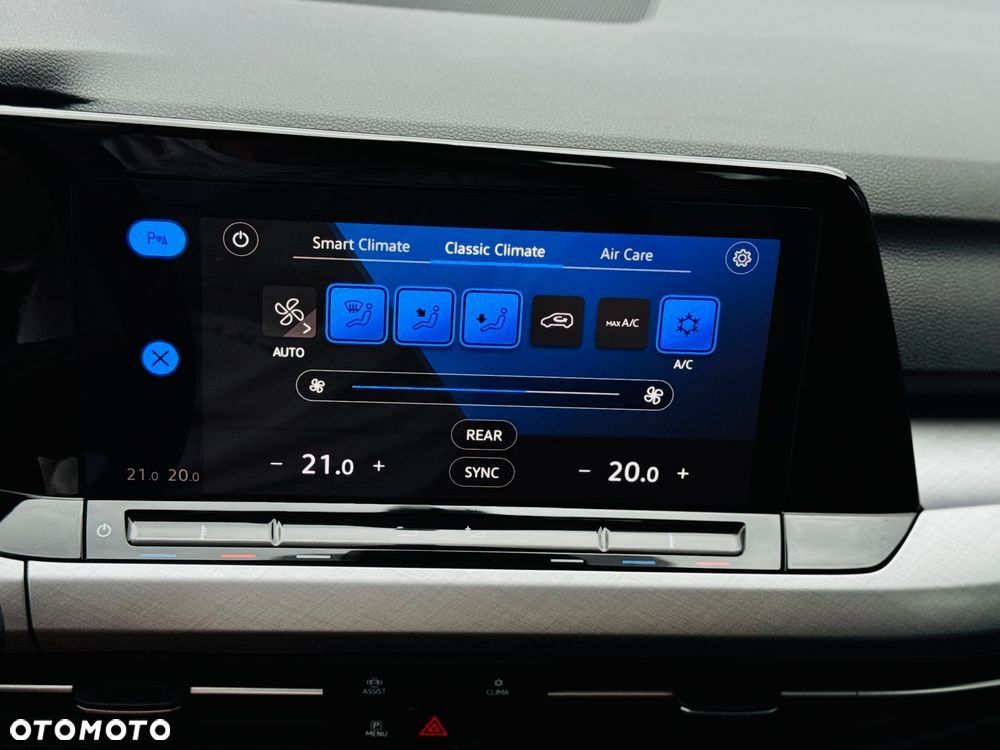 Volkswagen Golf - 23