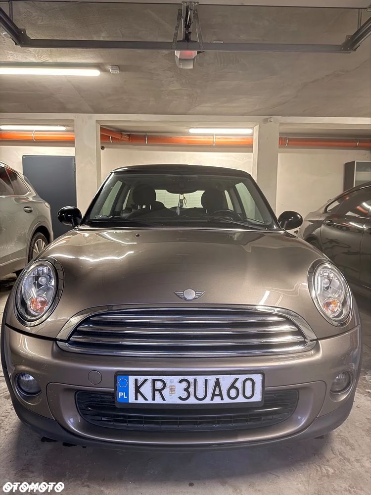 MINI Cooper Standard - 5