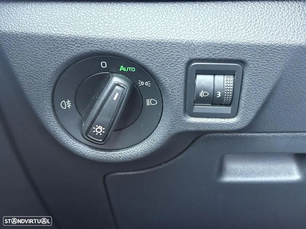 Skoda Kamiq 1.0 TSI Ambition - 37