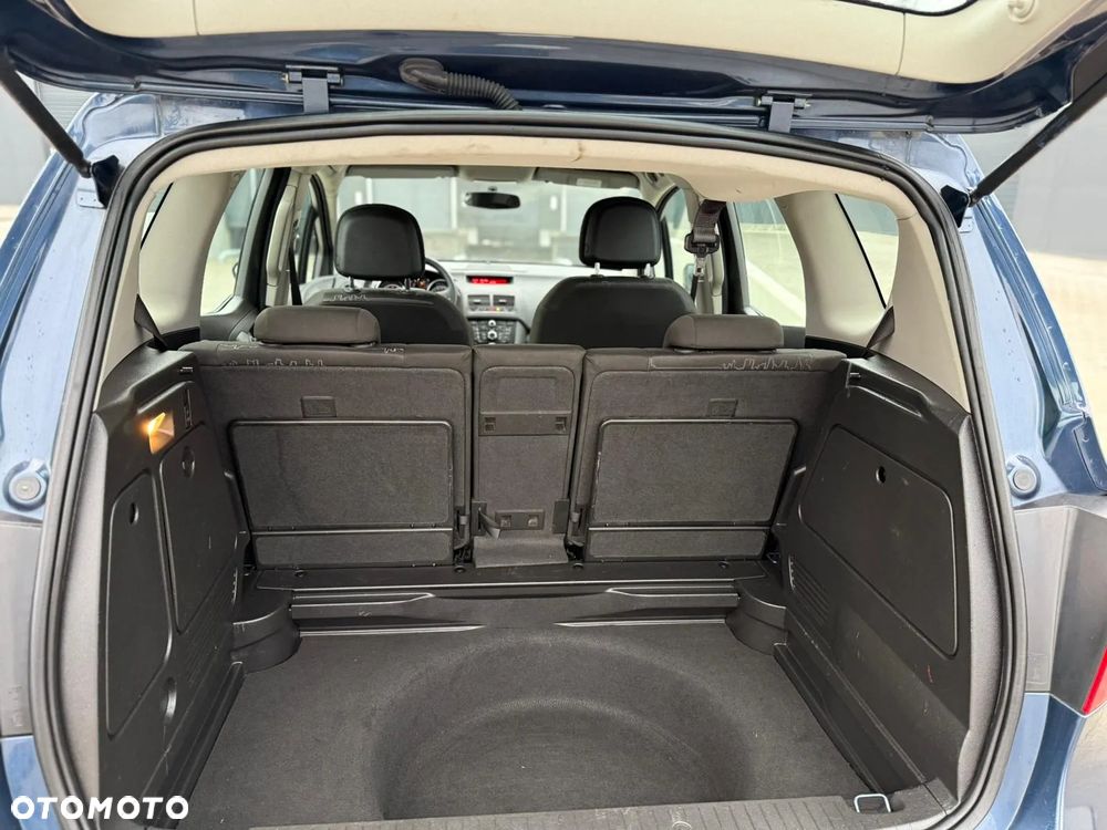 Opel Meriva 1.4 150 Jahre - 9