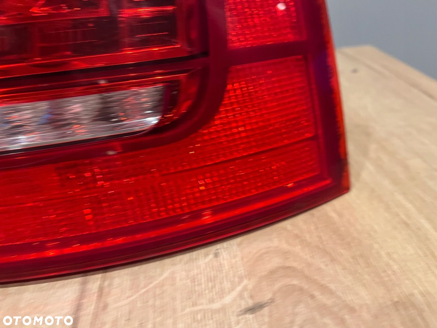 LAMPA PRAWA PRAWY TYŁ LED 4E0945096H AUDI A8 D3 II LIFT - 6