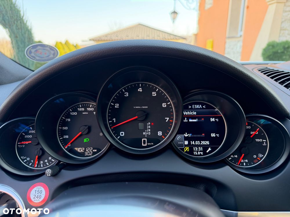 Porsche Cayenne Platinum Edition - 20