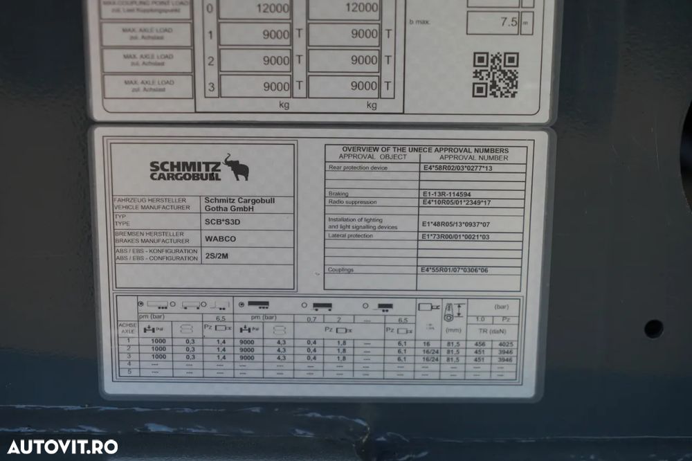 Schmitz Cargobull / BASCĂLĂTOR / 26 m3 / HIDROCLAPEATĂ / AXĂ RIDICABILĂ / - 24