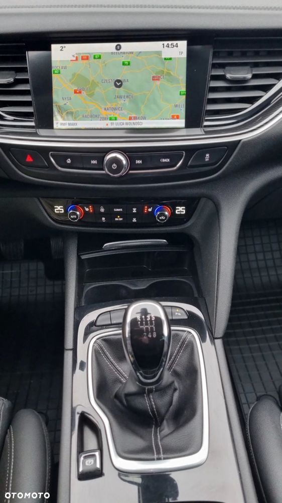 Opel Insignia 2.0 Dynamic - 27