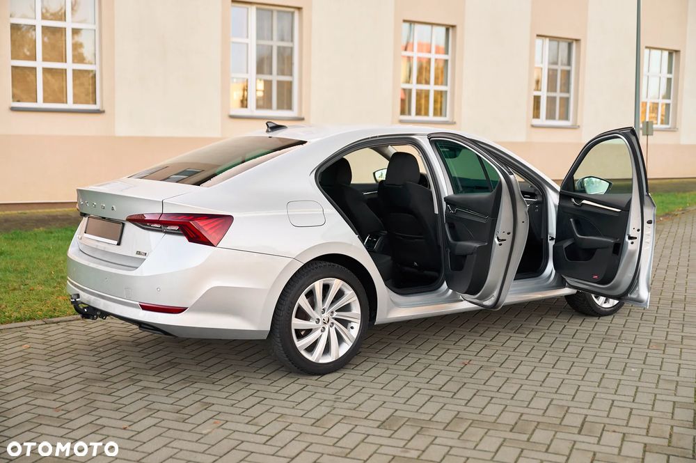 Skoda Octavia 1.5 TSI e-TEC DSG Selection Plus - 18