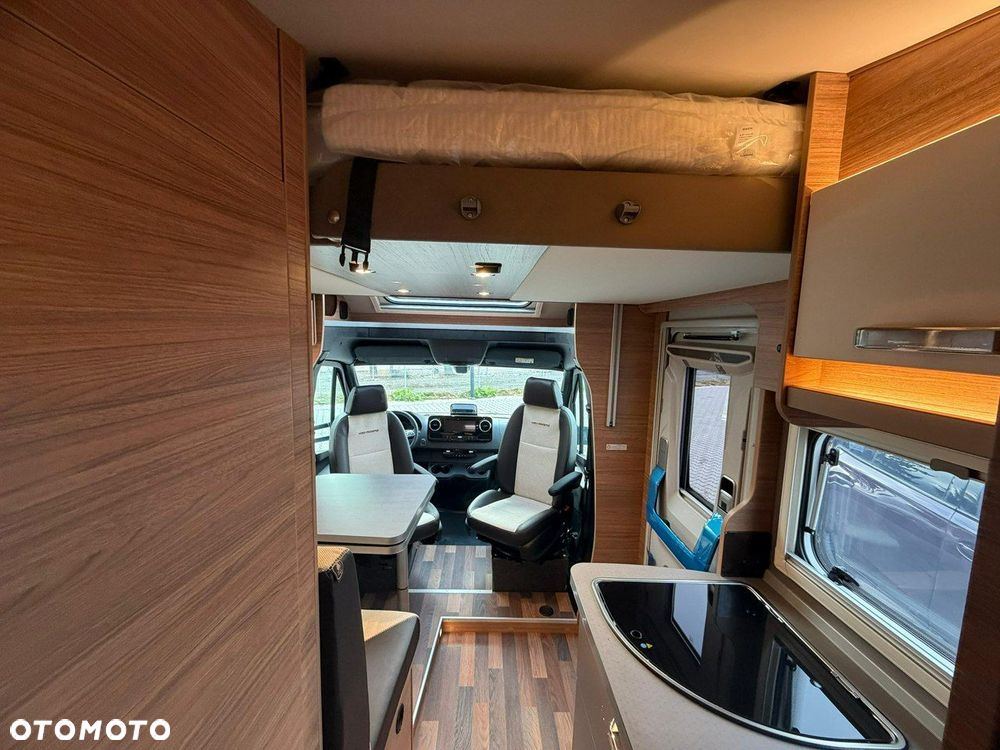 Weinsberg CaraCompact Suite MB 640 MEG - 17