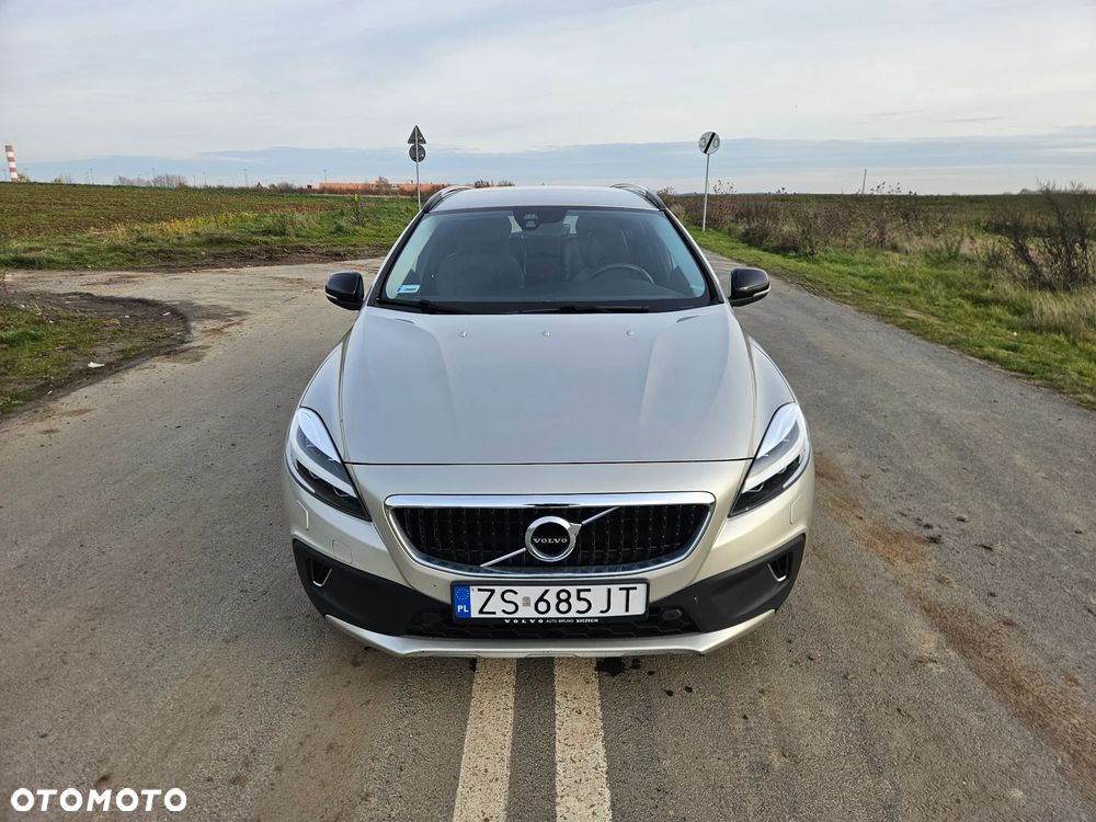 Volvo V40 T3 Drive-E Momentum - 3