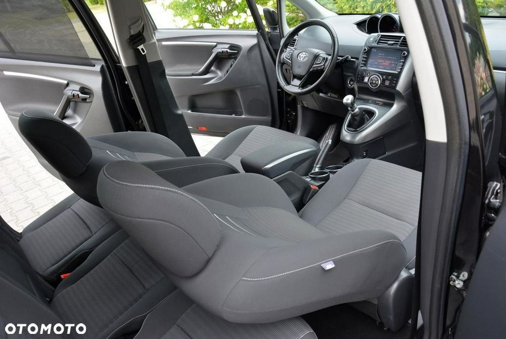 Toyota Verso 1.8 Premium 7os EU6 - 20