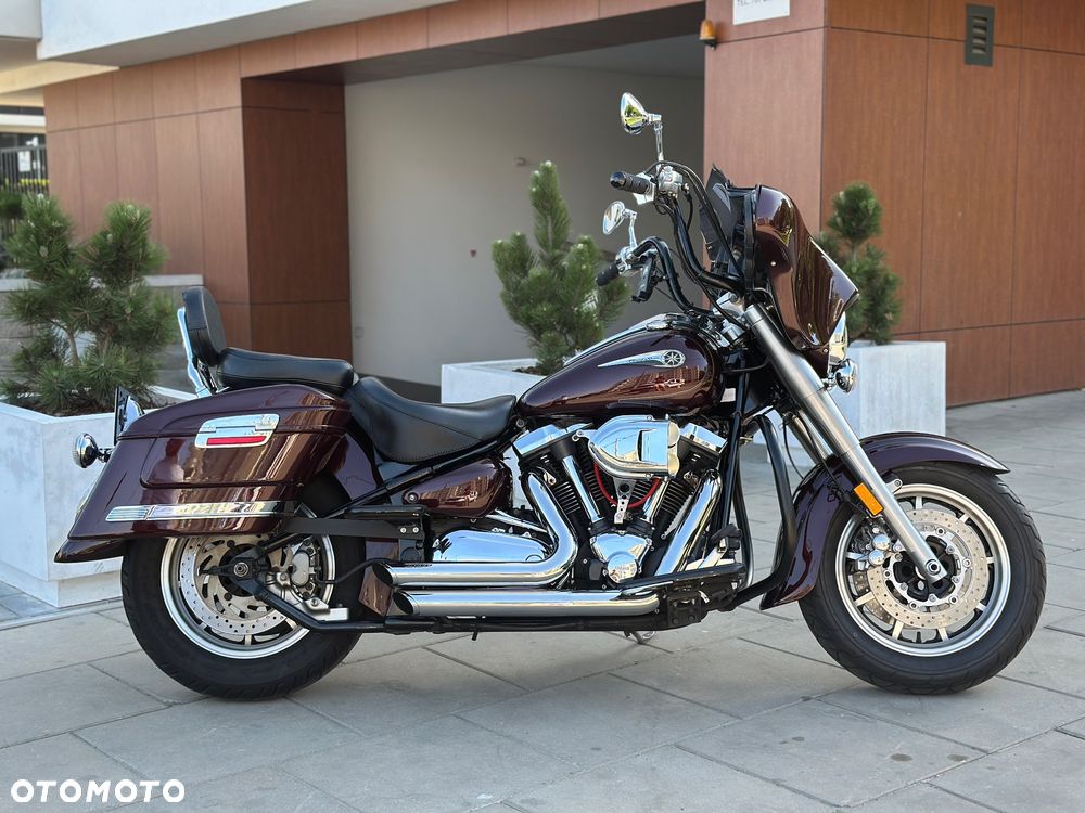Yamaha Road Star - 2