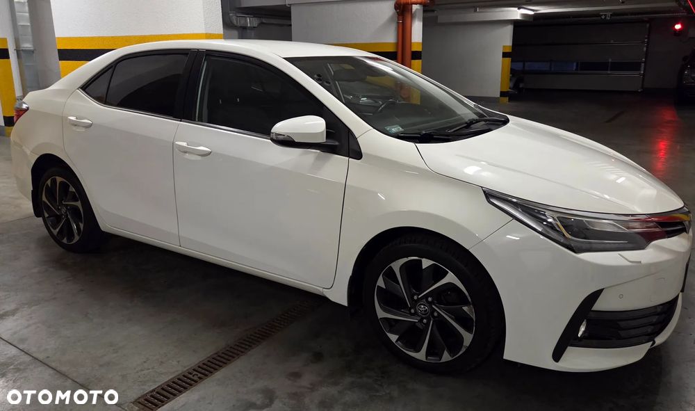 Toyota Corolla 1.6 Comfort - 2