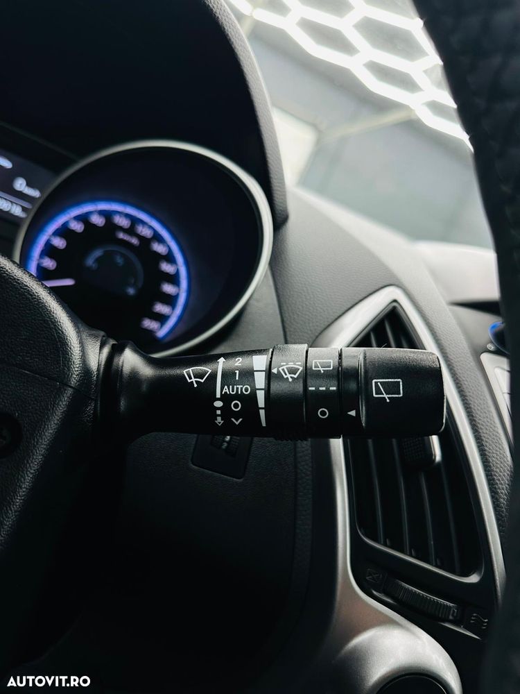 Hyundai ix35 2.0 CRDI 4WD 5 Star Edition - 31