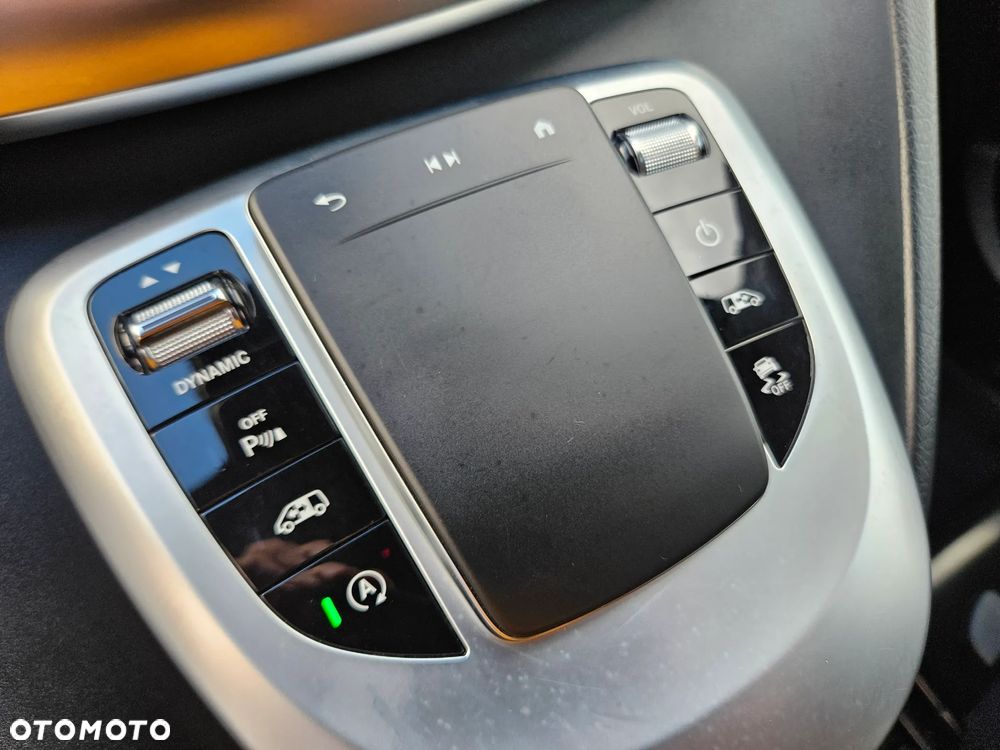 Mercedes-Benz Klasa V 250 d 4-Matic 9G-Tronic - 27