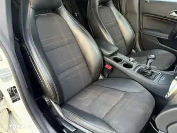Mercedes-Benz CLA 180 - 27