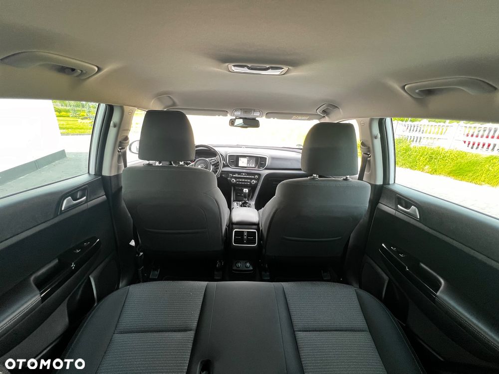 Kia Sportage 1.6 GDI 2WD Vision - 36