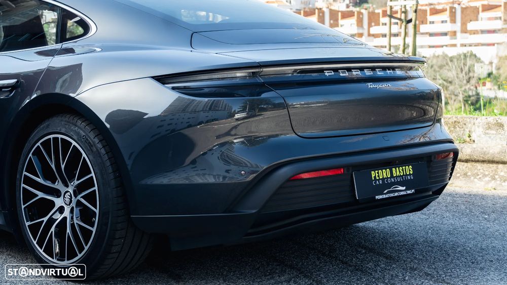 Porsche Taycan Standard - 9
