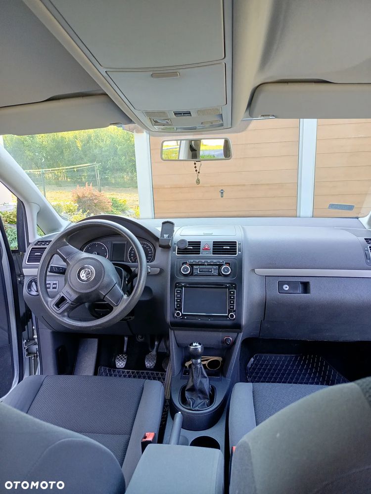 Volkswagen Touran 1.6 TDI DPF BlueMotion Technology Comfortline - 11