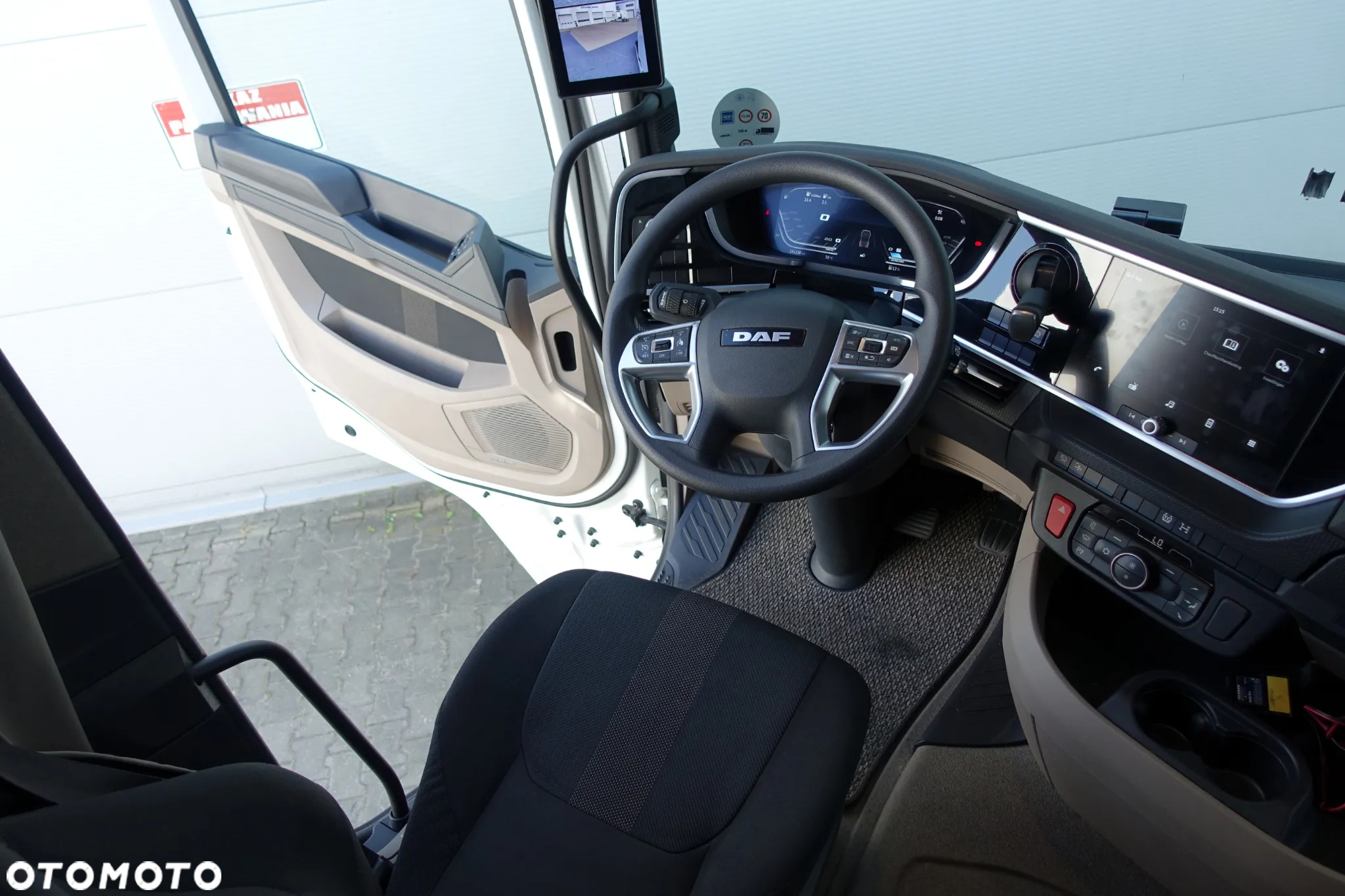 DAF XG - 7