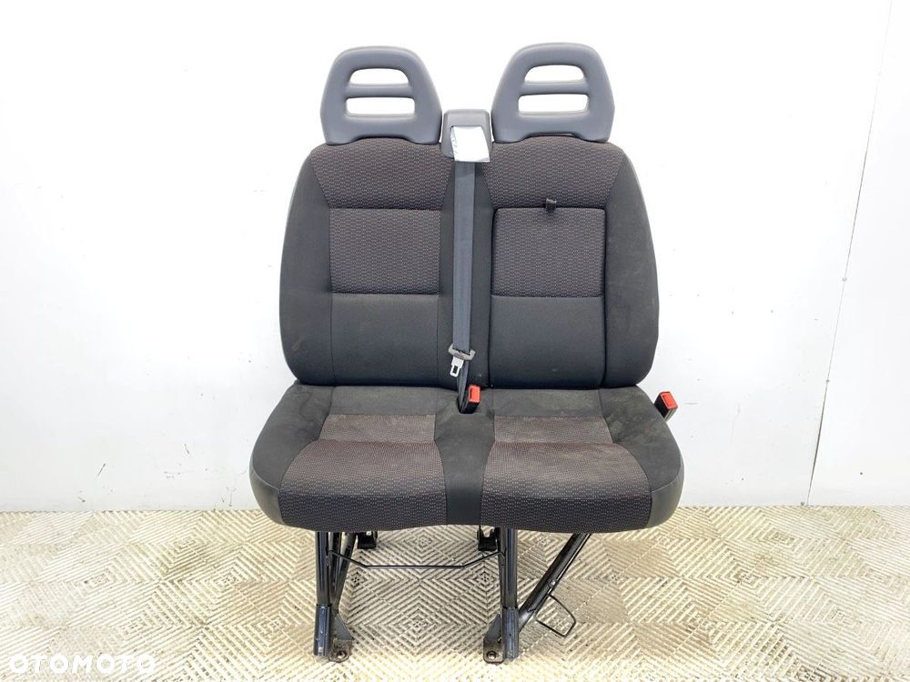 FOTEL PRAWY PRZÓD PODWÓJNY  PEUGEOT BOXER Skrzynia 2006 - 2022 2.0 BlueHDi 160 120 kW [163 KM] - 1