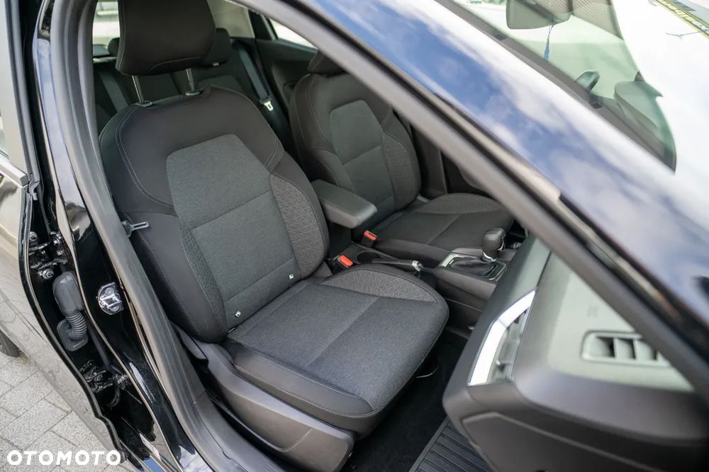 Renault Clio E-TECH 140 INTENS - 24