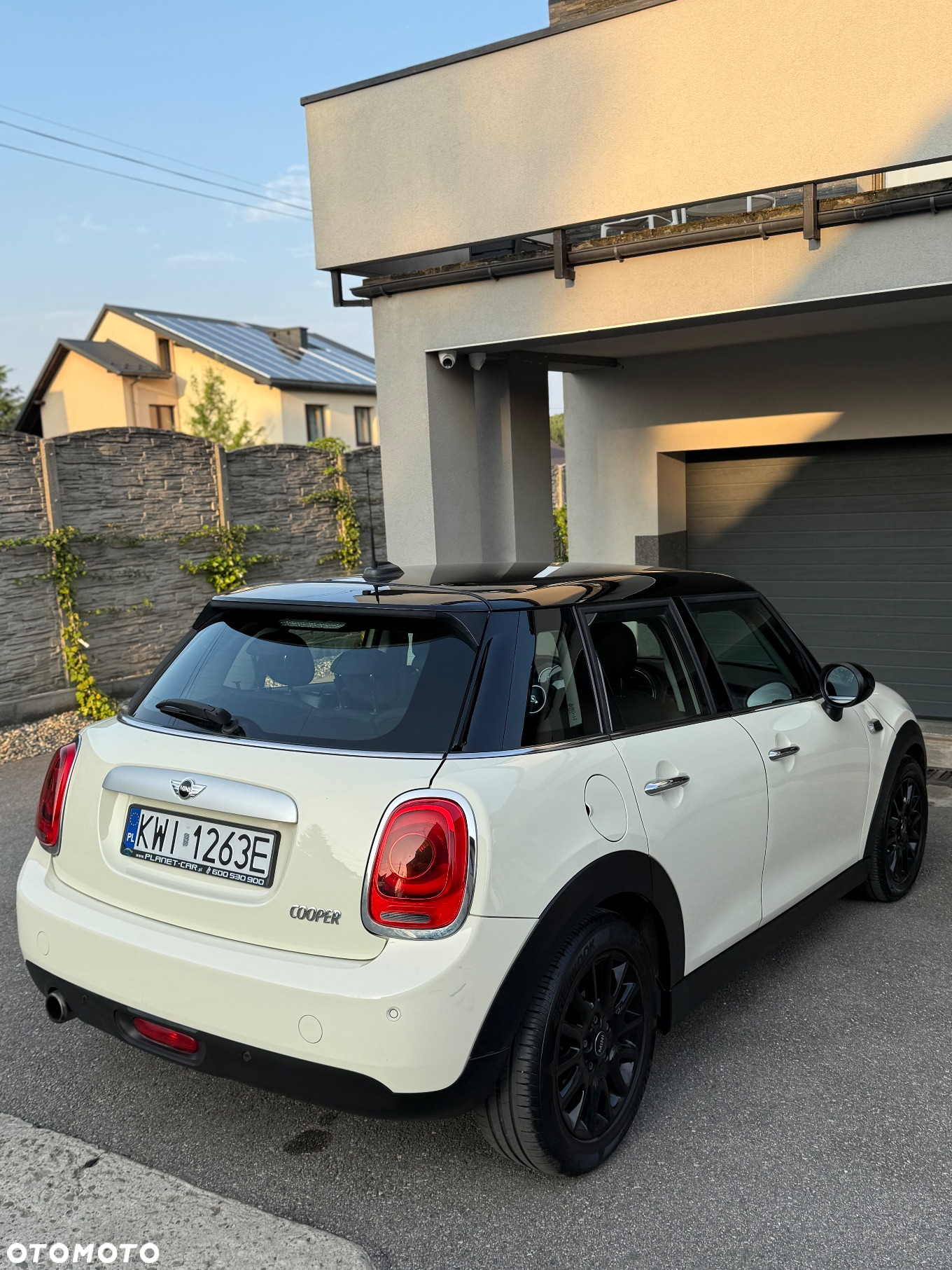 MINI Cooper Standard - 4