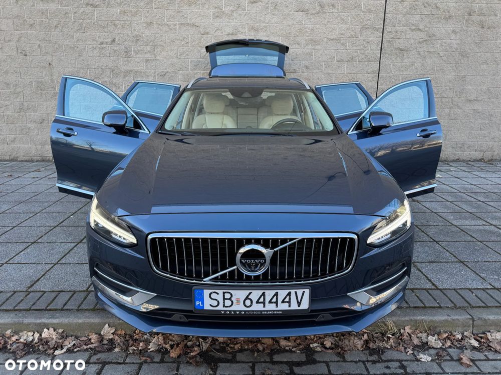 Volvo V90 D4 SCR AWD Inscription - 4
