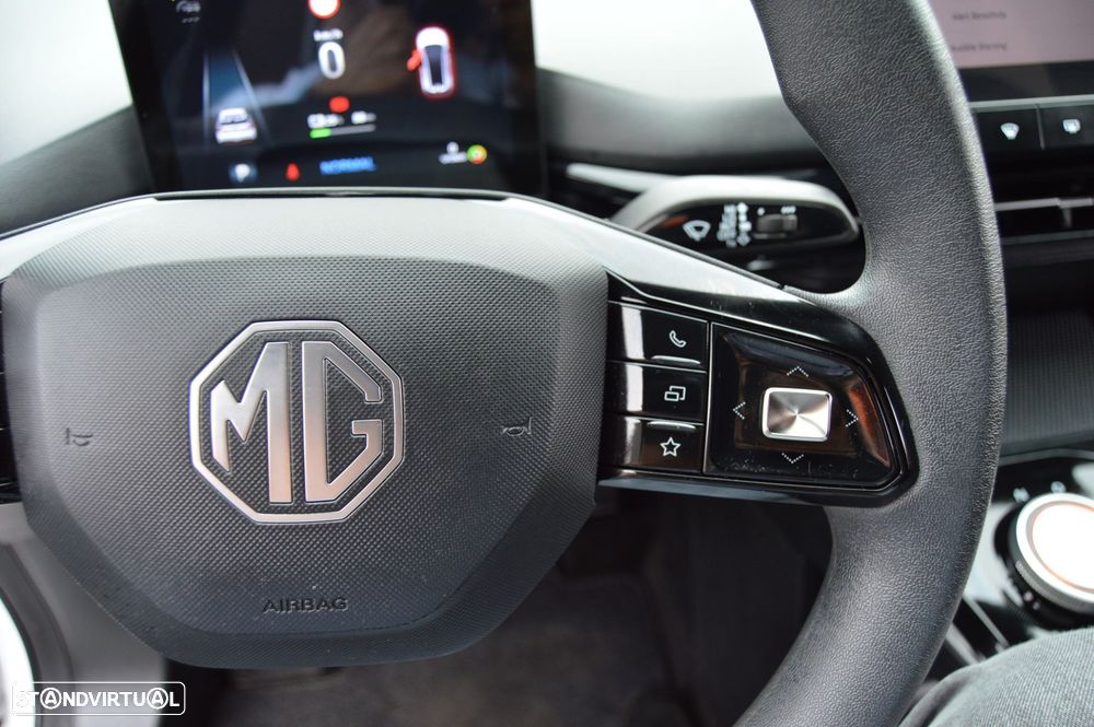 MG MG4 51 kWh Standard - 35
