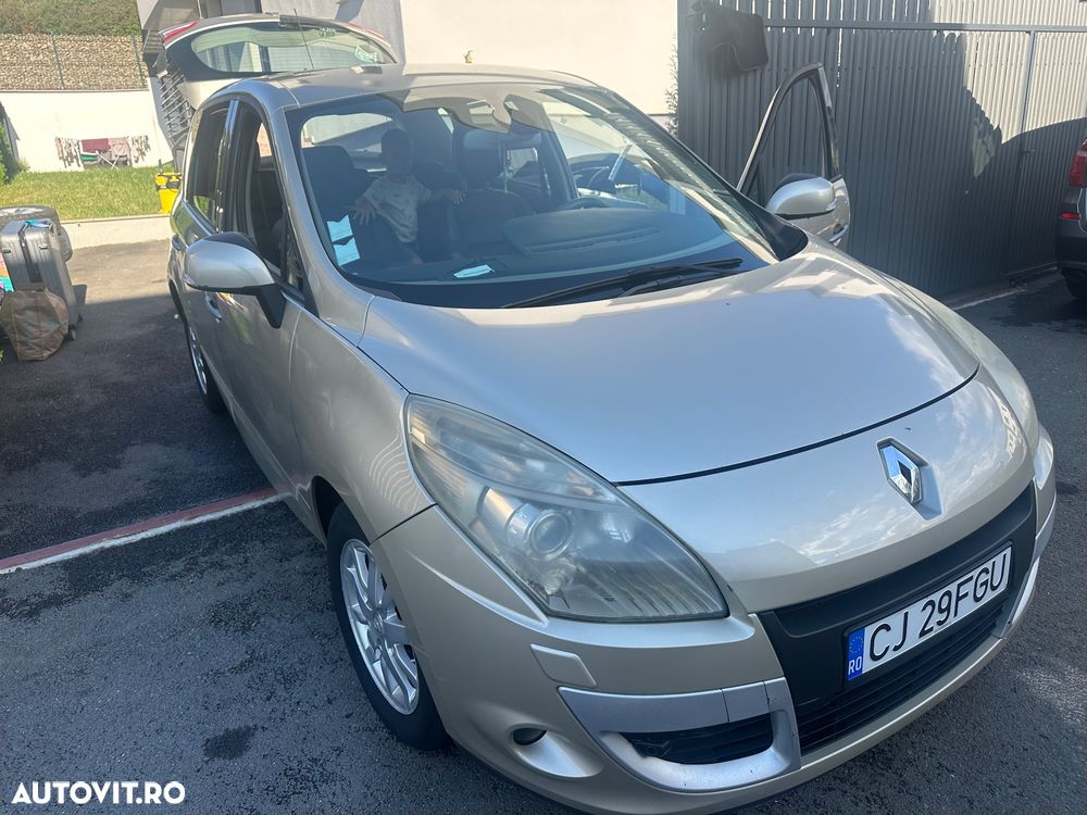 Renault Scenic 1.9dCi Privilege - 3