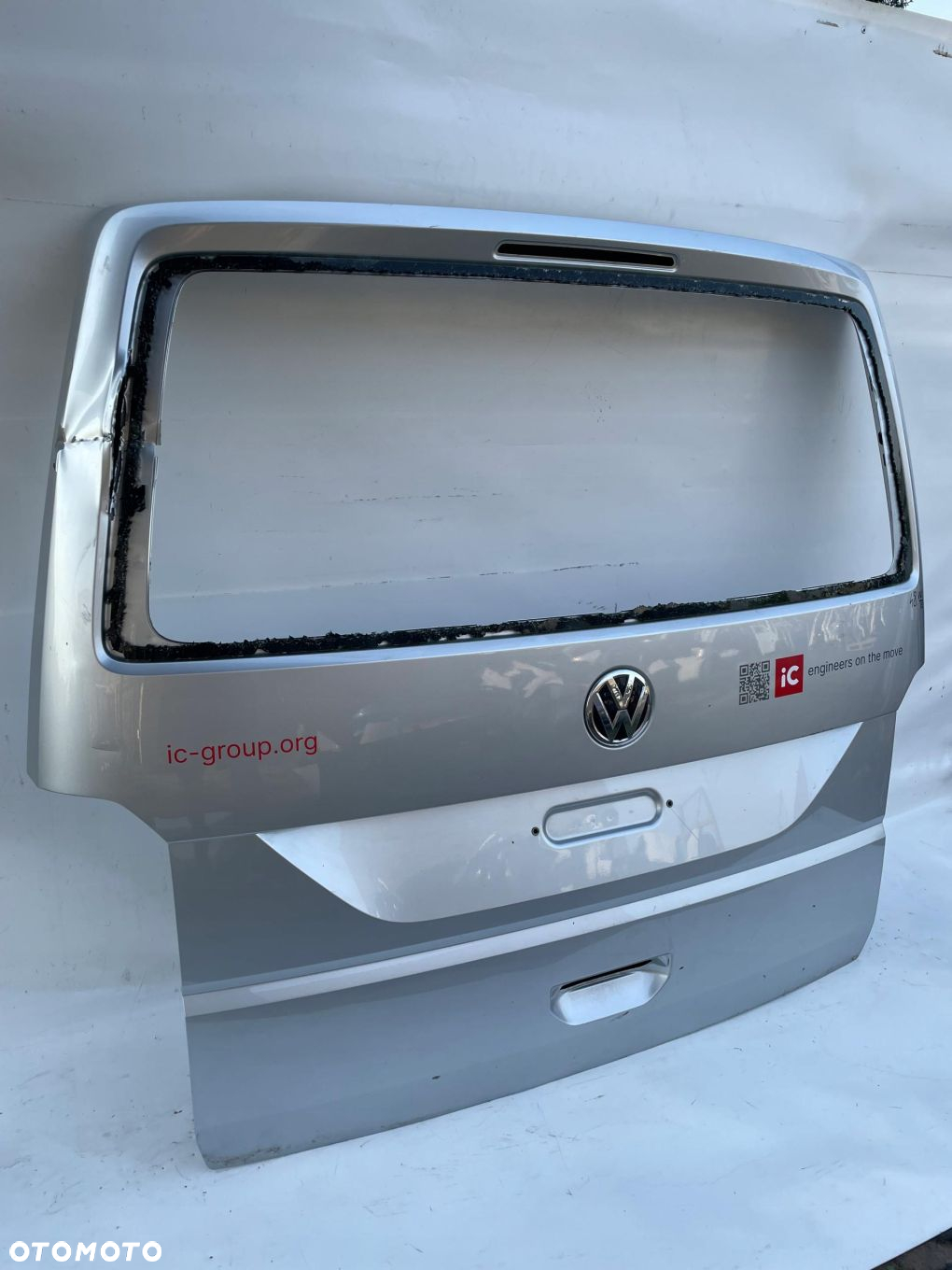 VW Multivan T6 15-21 klapa bagażnika 7E0827105C - 3