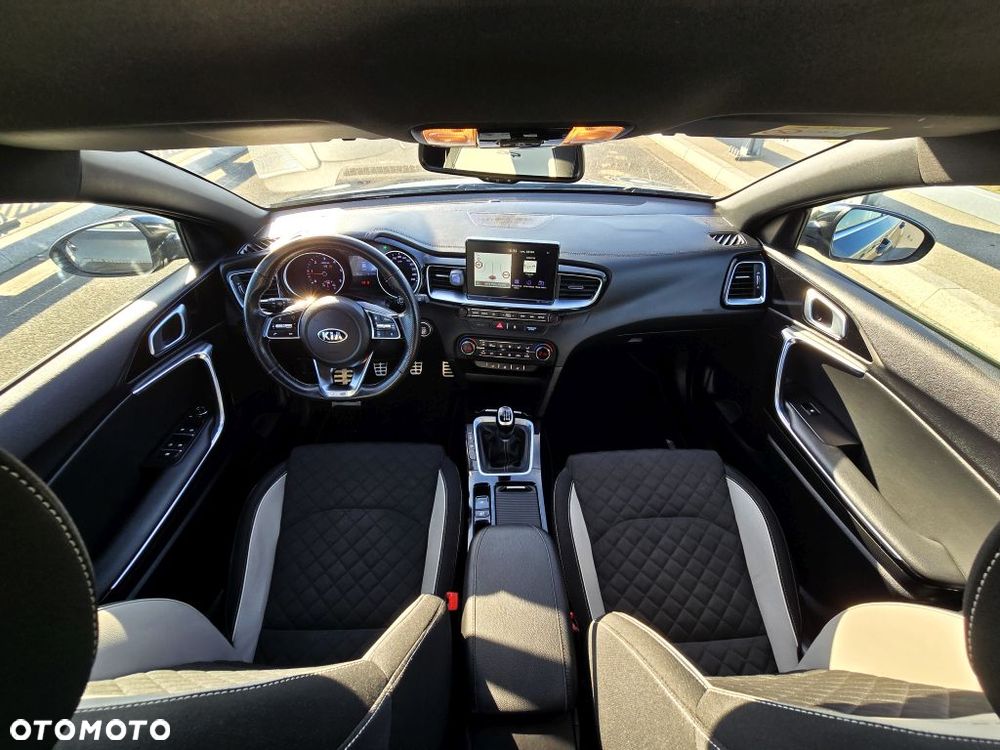 Kia Ceed 1.6 CRDi GT Line - 5