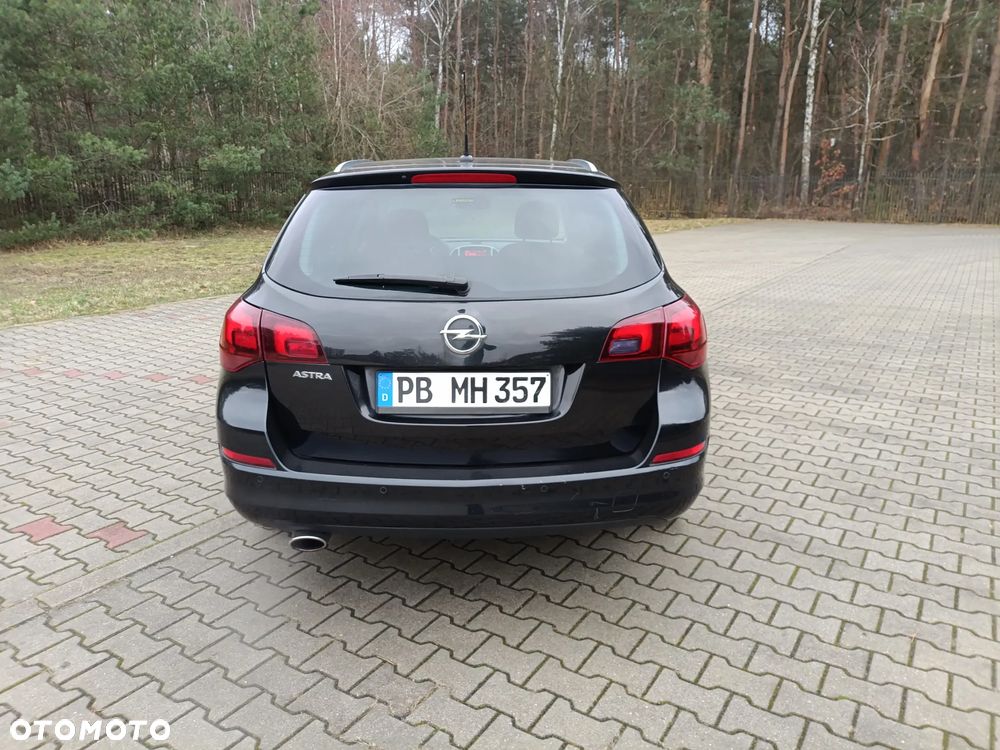 Opel Astra - 2