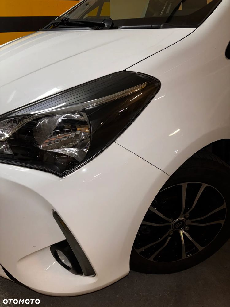 Toyota Yaris - 9