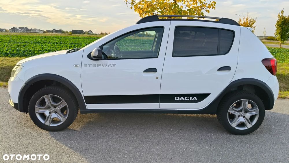 Dacia Sandero - 7
