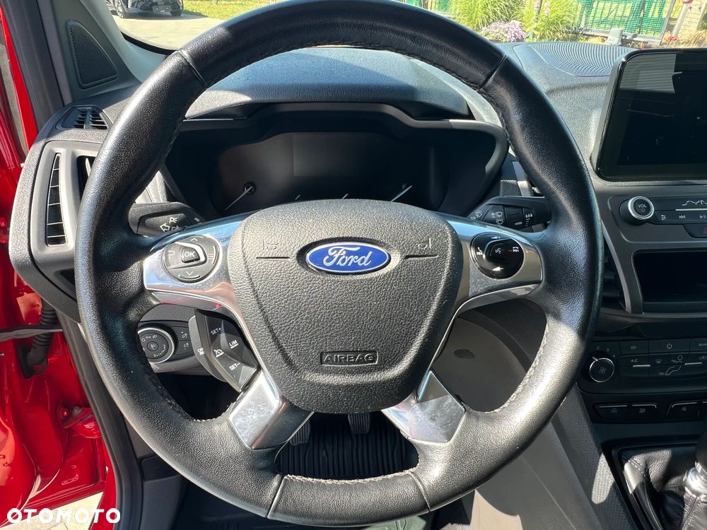 Ford Transit Connect - 18