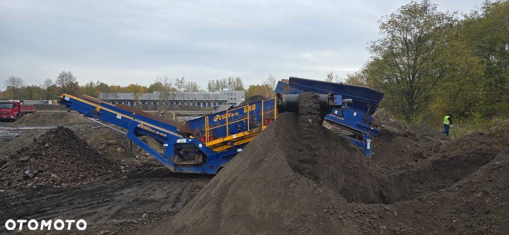 Powerscreen Przesiewacz Fintec 640 scalper - 4