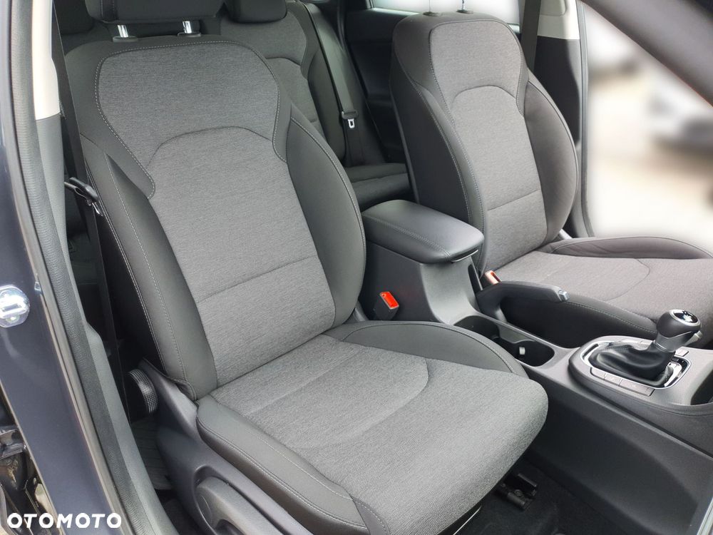 Hyundai i30 1.0 T-GDI Smart DCT - 26
