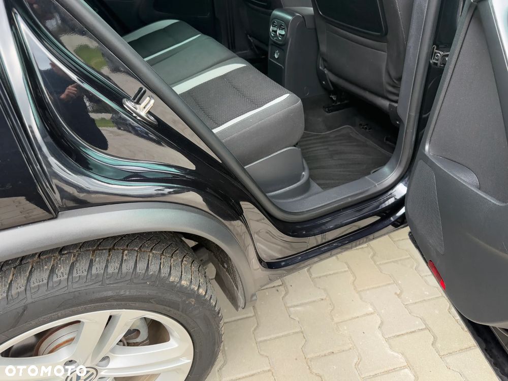 Volkswagen Tiguan - 22