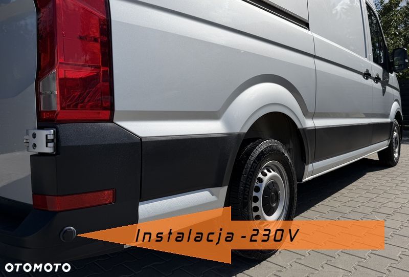 Volkswagen CRAFTER L2H2 Model 2021r WZMOCNIONY VAN 3 osobowy Silnik 2.0TDI 140KM bez BiTurbo! Euro6, Duża ładowność 1.2t, DMC:3.5t, Homologacja VAT-1 Zabudowa paki BOTT, Bogate wyposażenie! OPONY Jak nowe, Fabryczne ogrzewanie oraz wentylacja pojazdu ze zdalnym sterowaniem OEM Eberspacher Airtronic M2 3,5kW, Android Auto, Apple CarPlay, Parktroniki, Kamera, Nawigacja, Drzwi tył 270' Fotel pilot pneumatyczny z masażem! - 15
