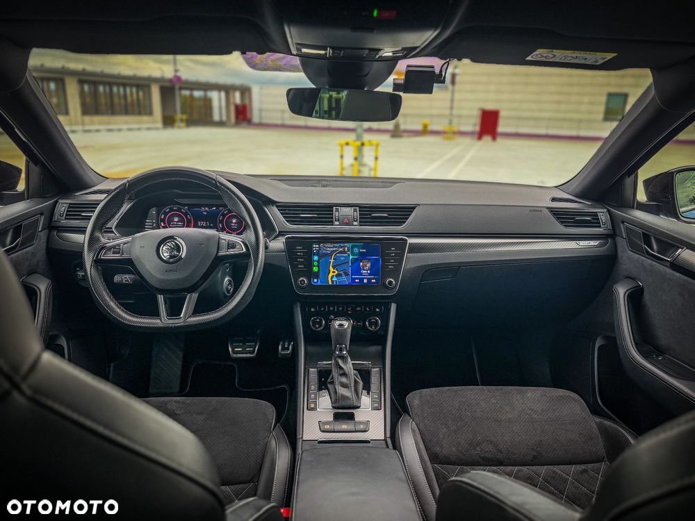 Skoda Superb 2.0 TSI Sportline DSG - 10