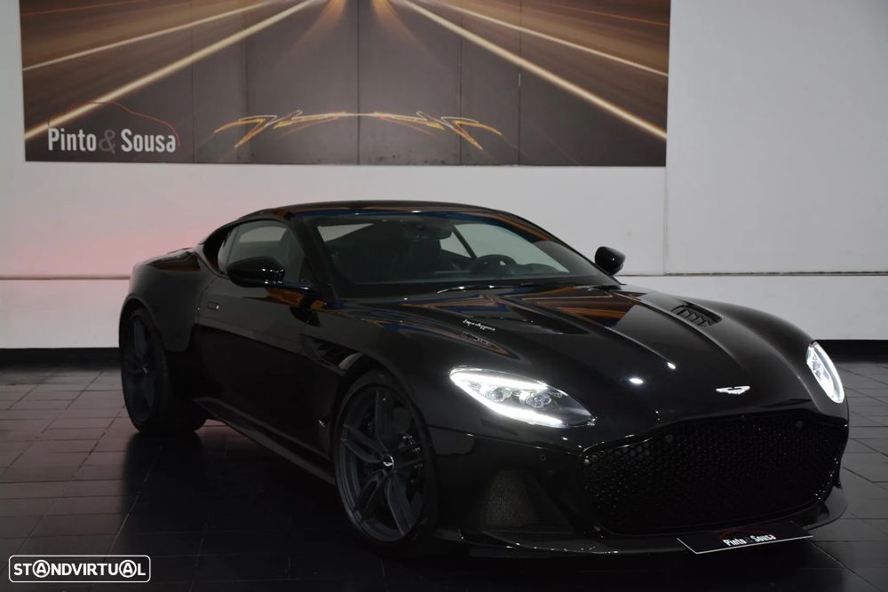 Aston Martin DBS Coupe Superleggera - 24