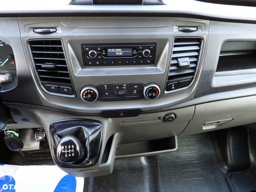 Ford TRANSIT CHŁODNIA KONTENER 0*C 8 PALET TEMPOMAT BLIŹNIACZE KOŁA KLIMATYZACJA  130KM - 34