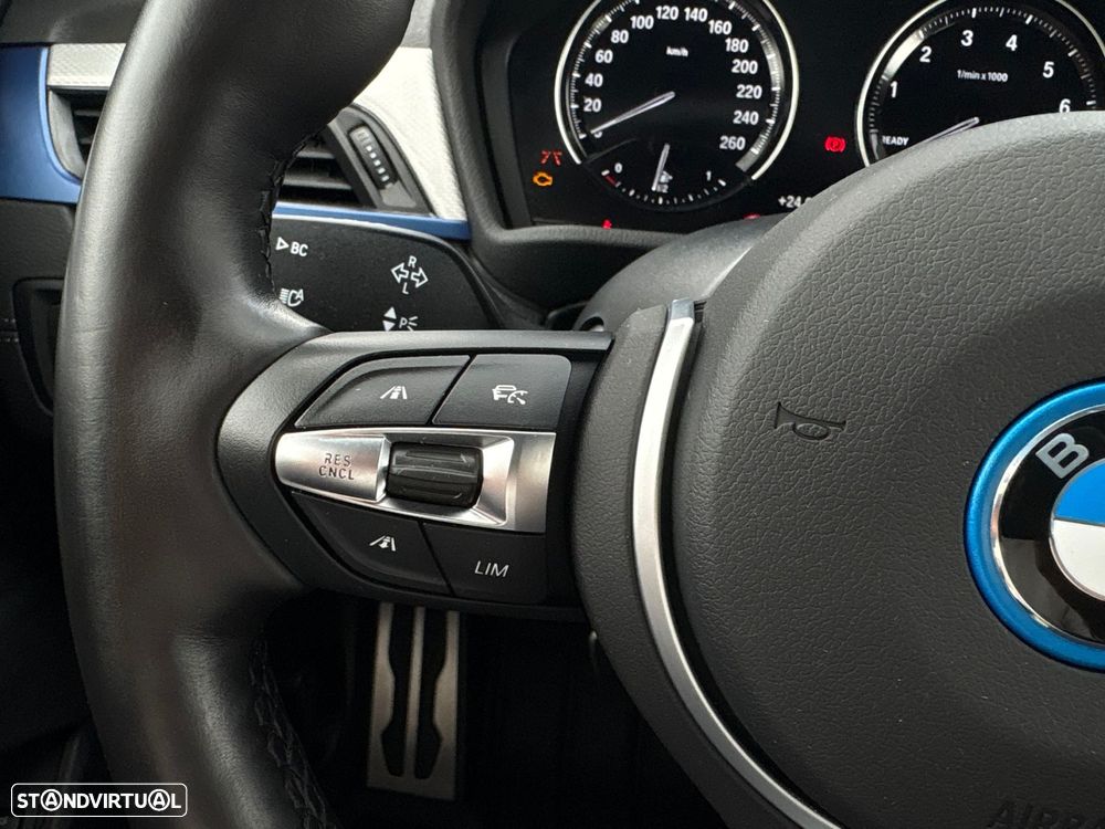 BMW X2 25 e xDrive Pack M - 31