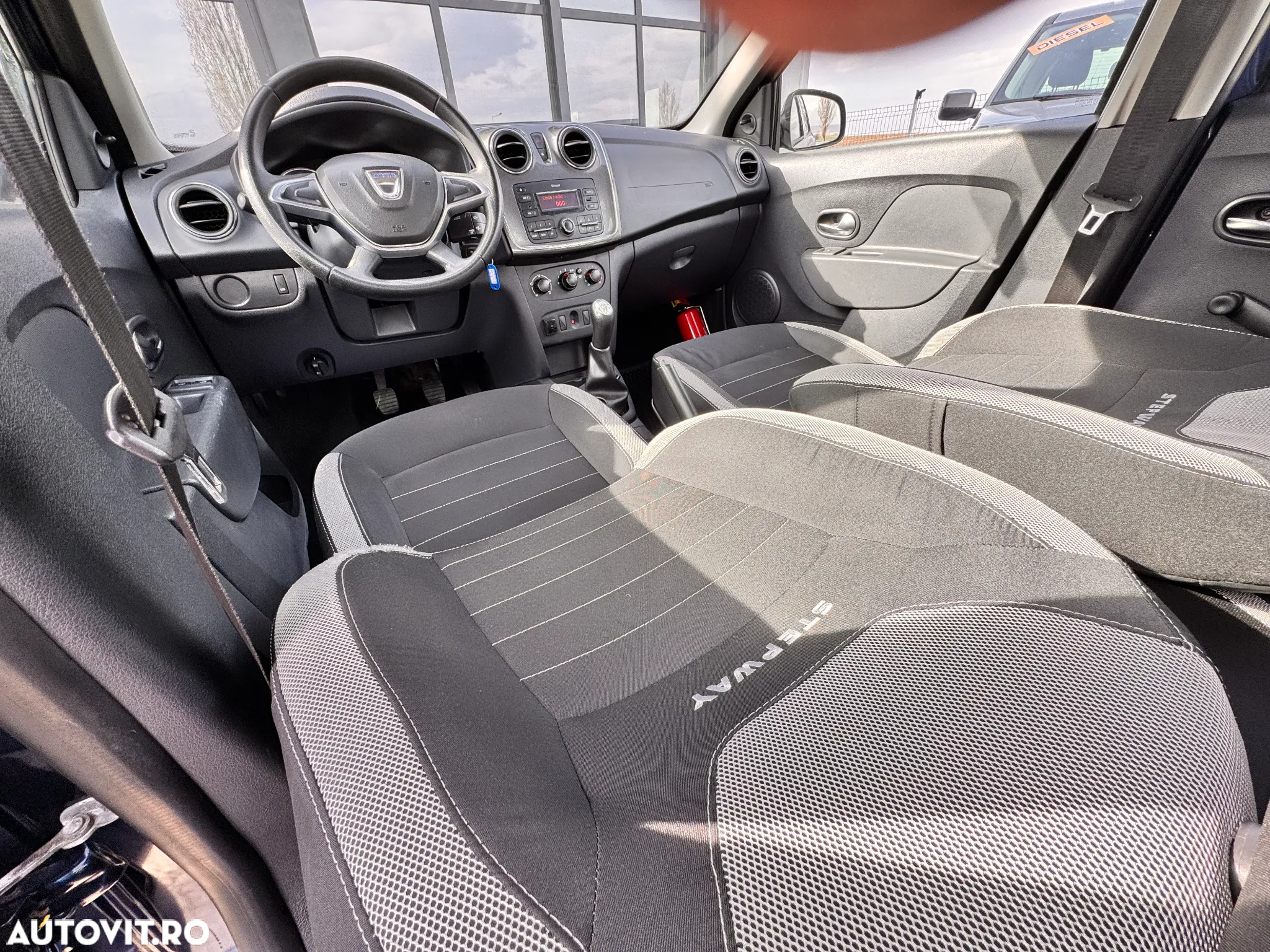 Dacia Sandero 0.9 TCe Ambiance - 18