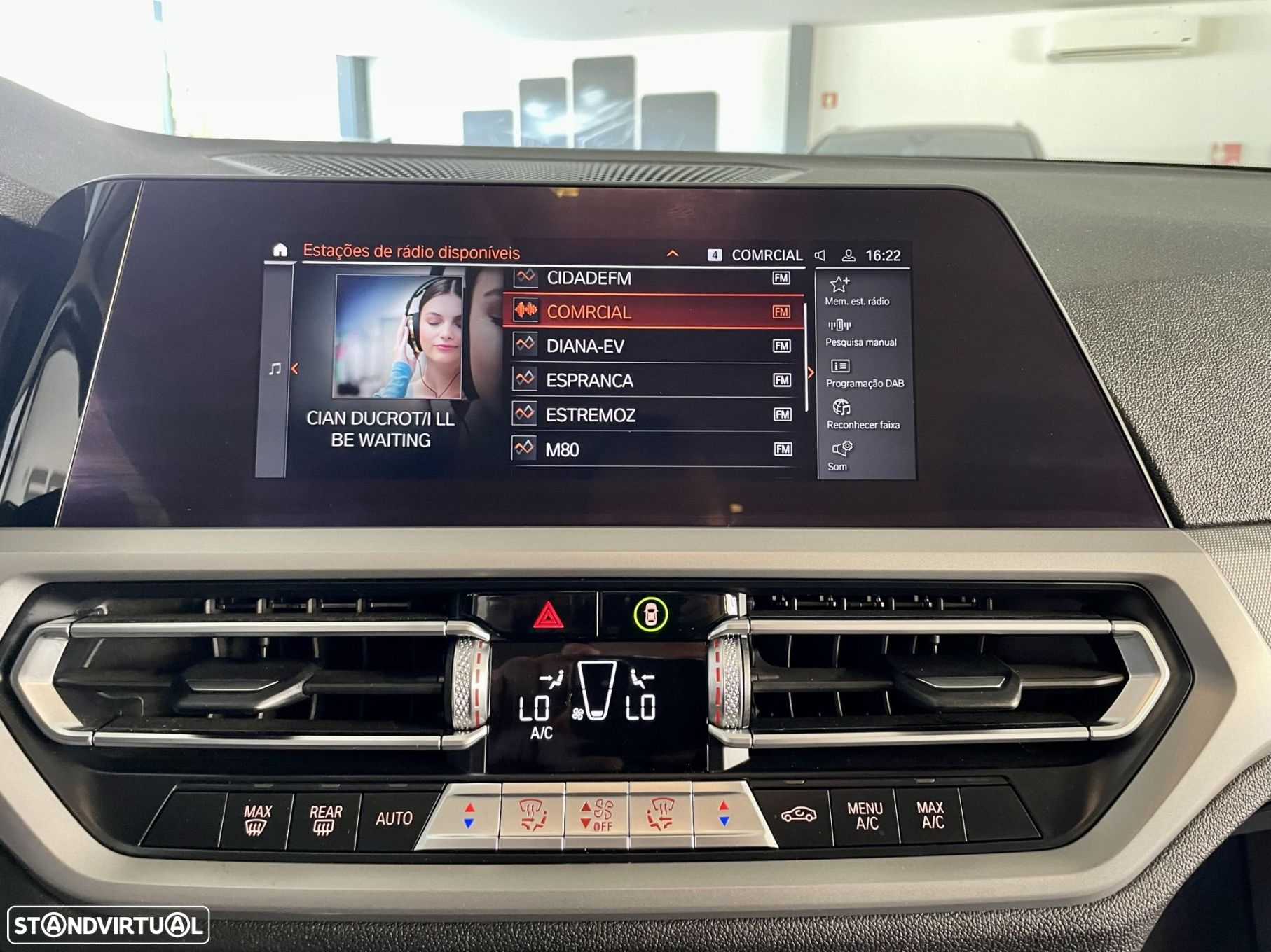 BMW 318 d Touring Auto - 29