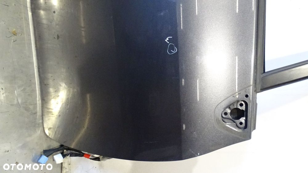 DRZWI PRAWY PRZÓD TOYOTA AURIS 2.0D4D 1G3 - 4