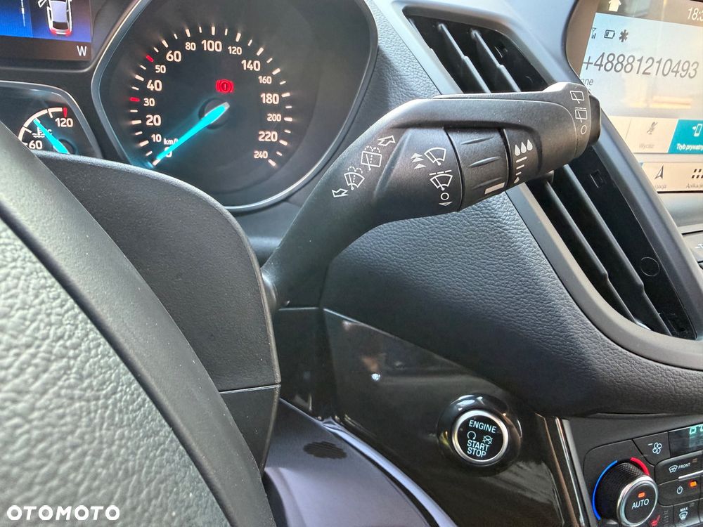 Ford Kuga 2.0 TDCi 2x4 Titanium - 30