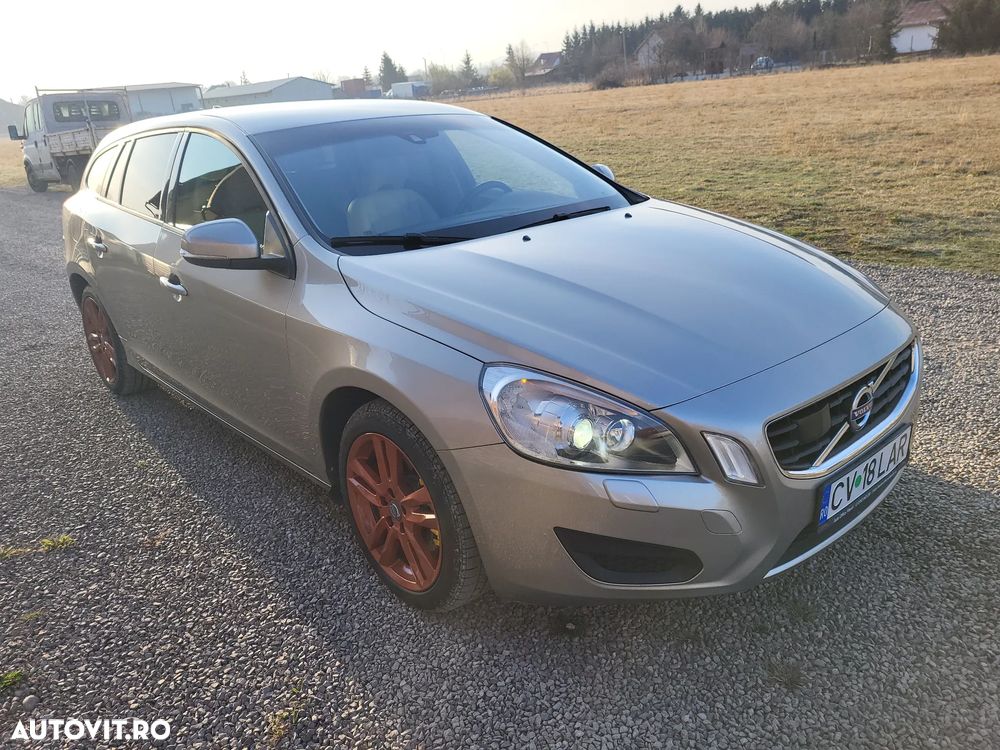 Volvo V60 D3 Start-Stop Basic - 10