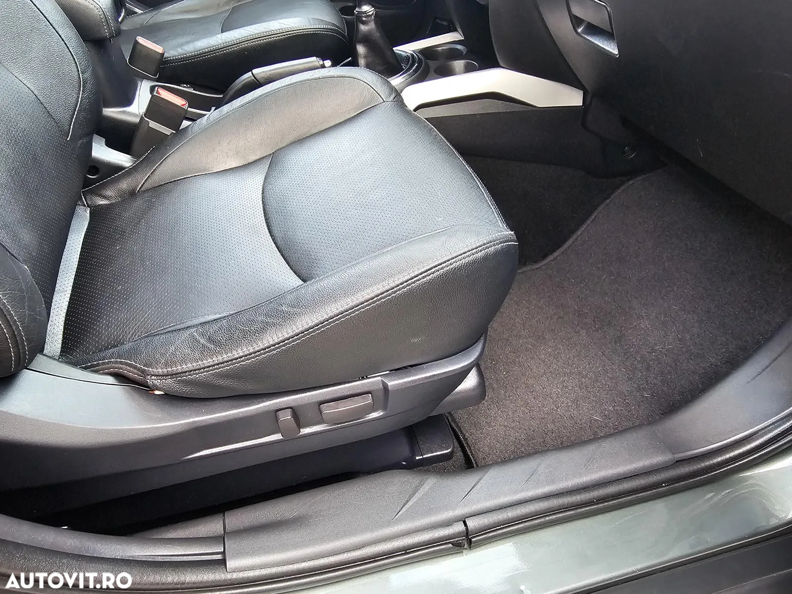 Peugeot 4008 - 19