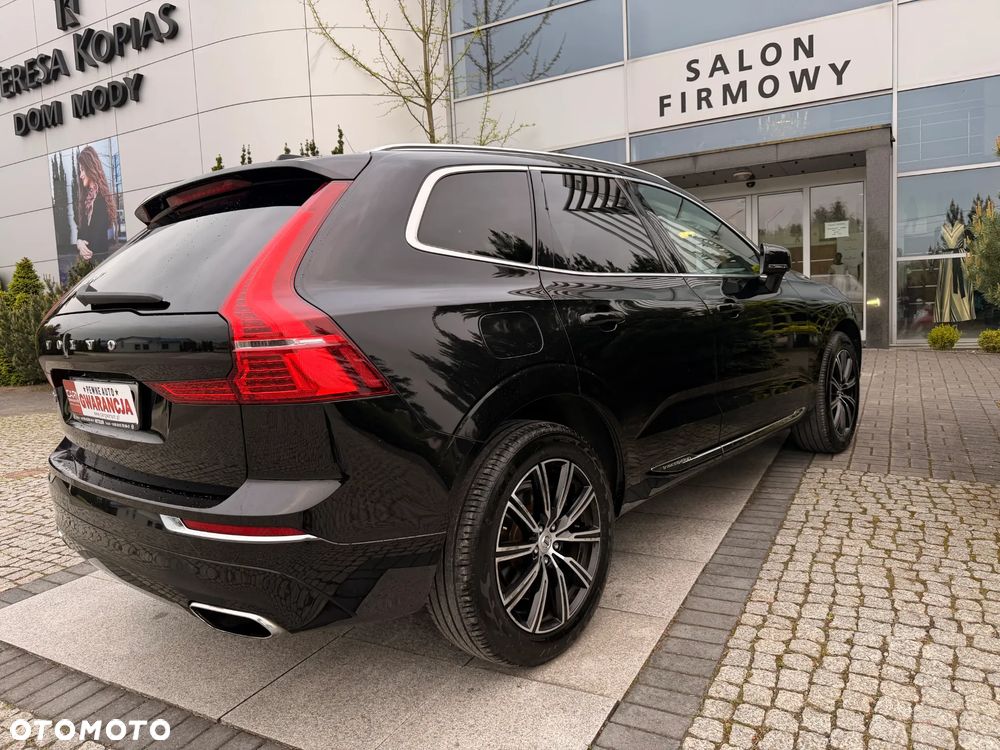 Volvo XC 60 D4 AWD Geartronic RDesign - 24
