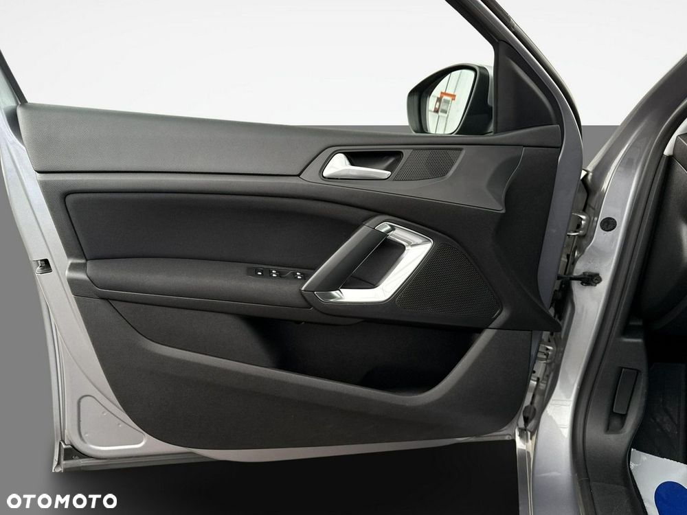 Peugeot 308 - 11