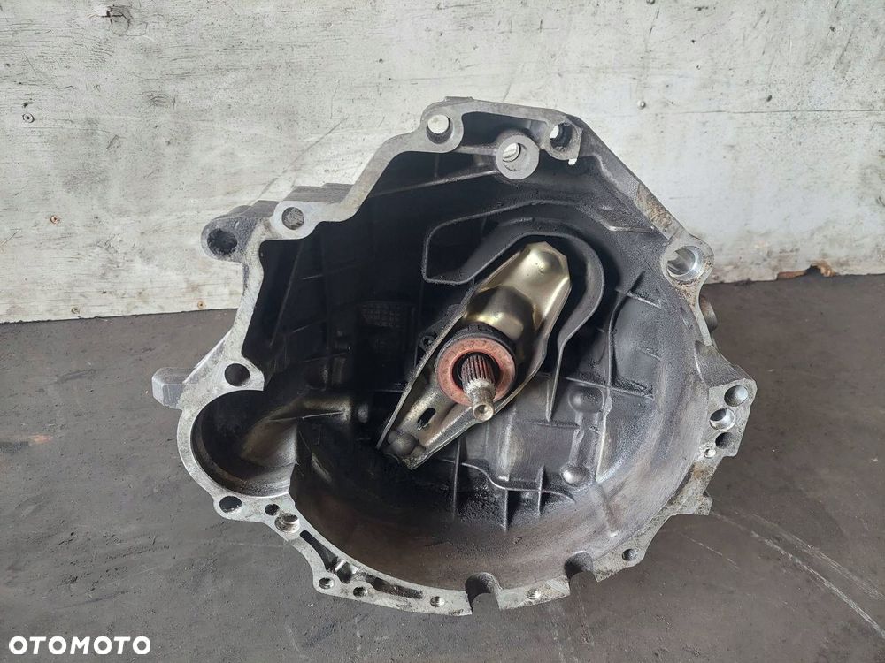 SKRZYNIA BIEGÓW VOLKSWAGEN PASSAT B5 FL EMV 2.0 8V - 1